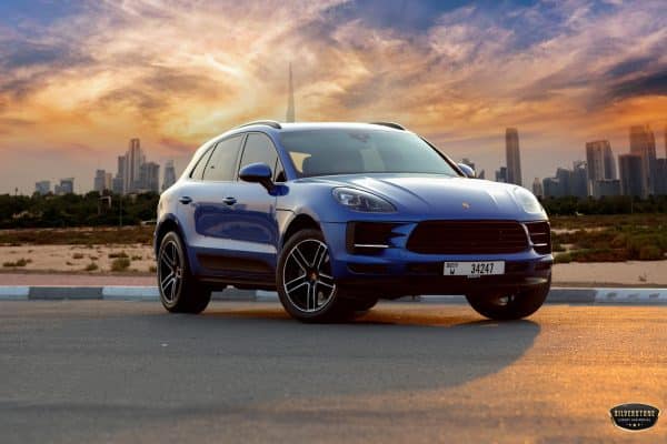 Porsche Macan Blue C