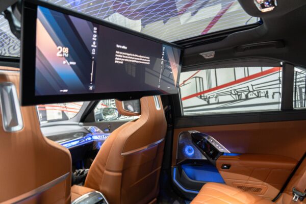 BMW 740I – GRAY - Image 4