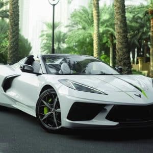 Chevrolet Corvette 2021 (White)