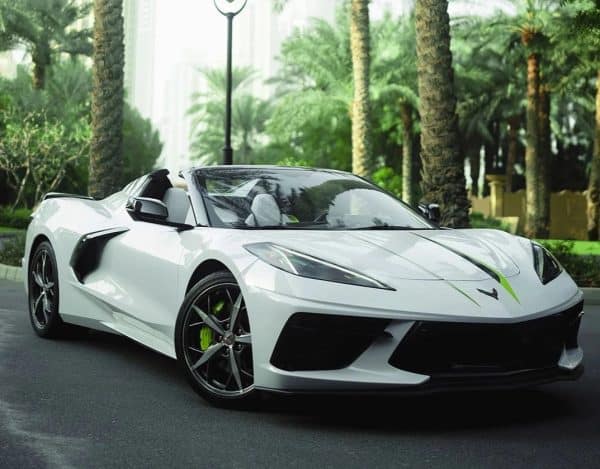 Chevrolet Corvette 2021 (White)