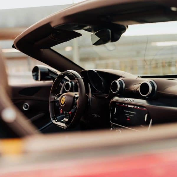 Ferrari Portofino - Image 9
