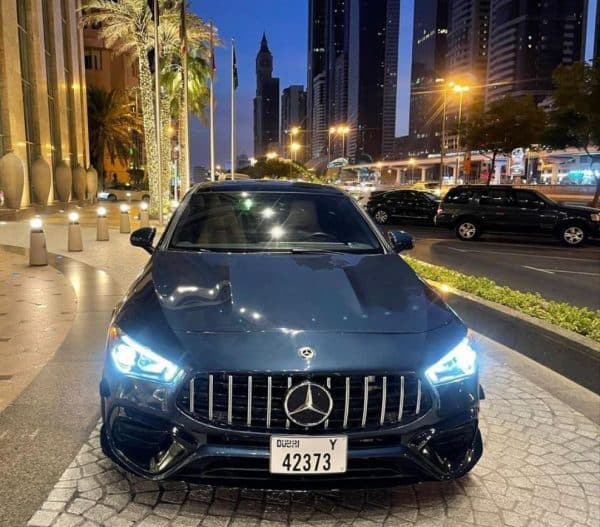 Mercedes Cla 2021 Amg (Bleu)