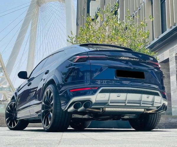 Lamborghini Urus 2023 (Blue) - Image 2