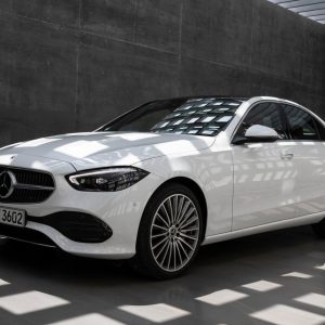 Mercedes C200 2023 (White)