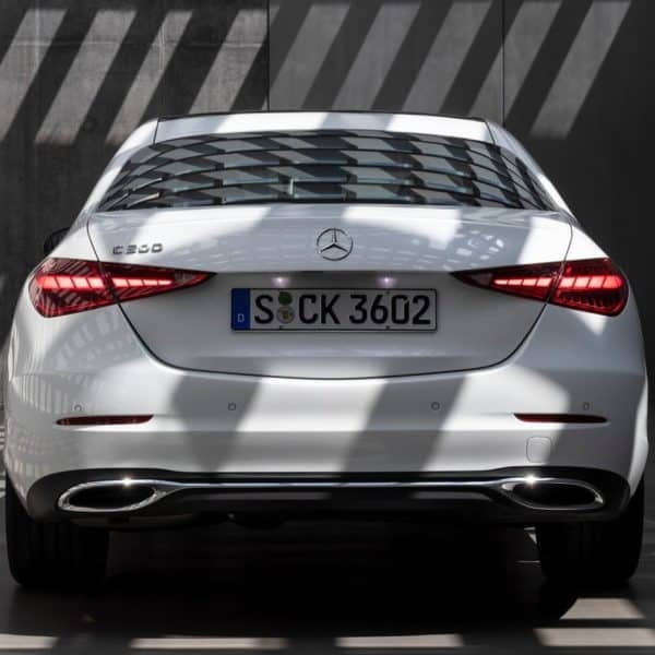 Mercedes C200 2023 (White) - Image 4