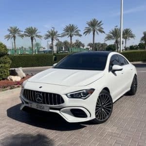 Mercedes Cla 2021 (White)