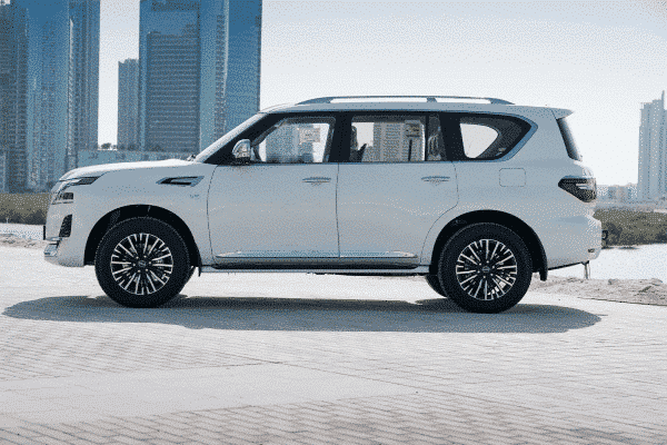 Nissan Patrol Platinum 2022 White