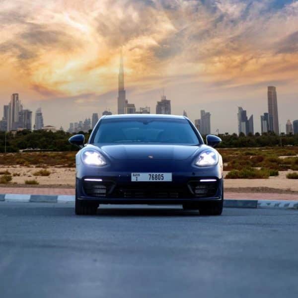 Porsche Panamera - Image 2