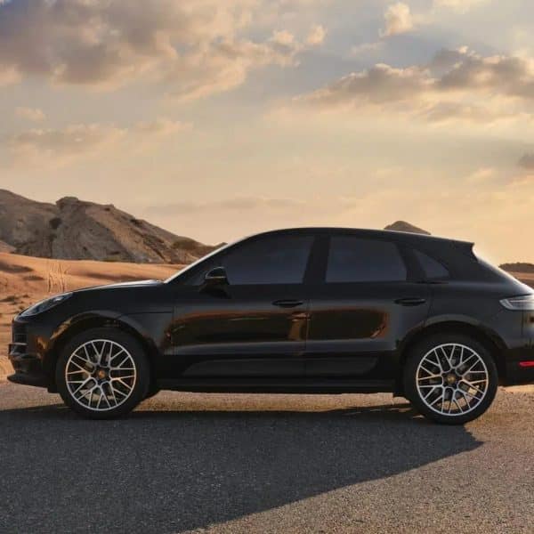 Porsche Macan Black - Image 4