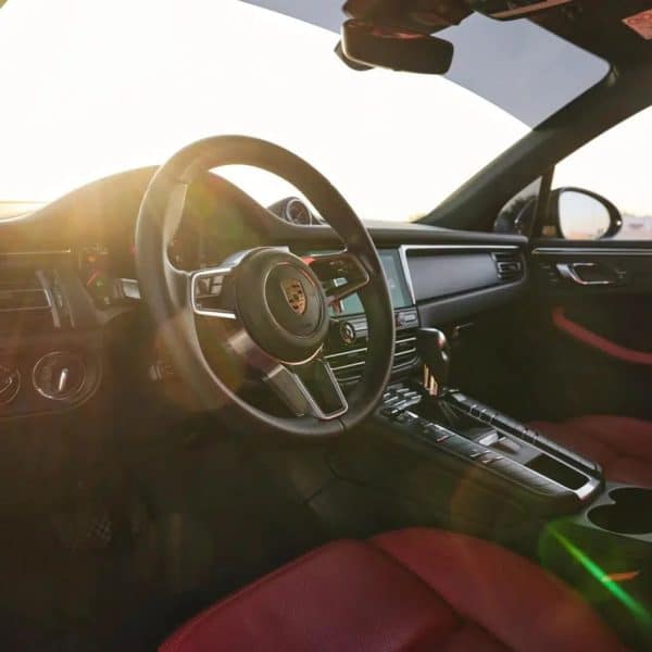 Porsche Macan Black - Image 8