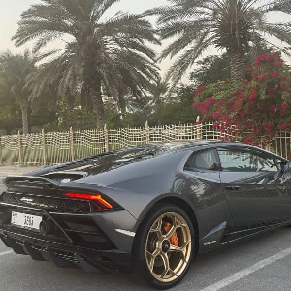 Lamborghini Huracan Evo 2023 (Grey) - Image 2