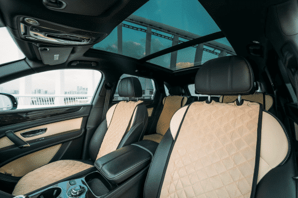 Rent Bentley Bentayga (Black), 2019 in Dubai - Image 3