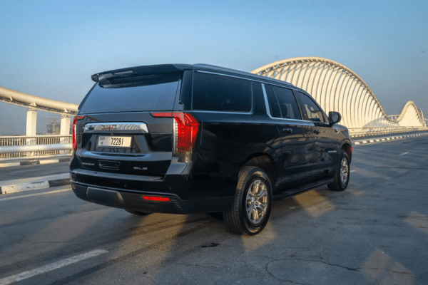 Rent GMC Yukon XL (Black), 2021 in Dubai - Image 7