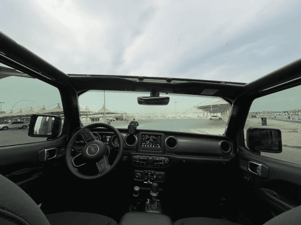 Rent Jeep Wrangler (Black), 2021 in Dubai - Image 8