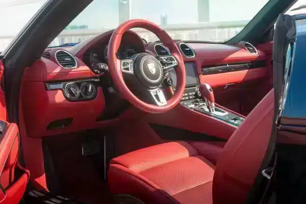 Rent Porsche Panamera (Maroon), 2022 in Dubai - Image 4