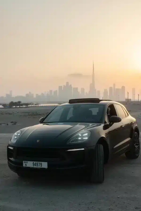 Rent Porsche Macan Platinum (Black), 2022 in Dubai - Image 3