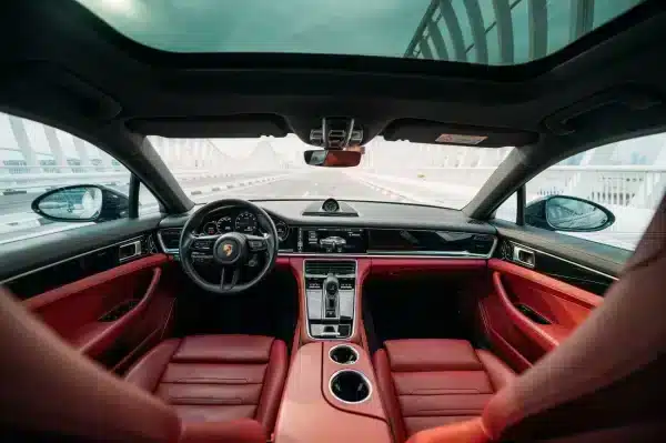 Rent Porsche Panamera (Black), 2021 in Dubai - Image 6