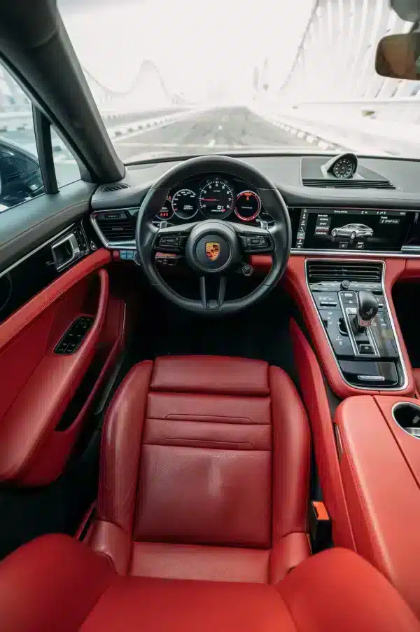 Rent Porsche Panamera (Black), 2021 in Dubai - Image 4