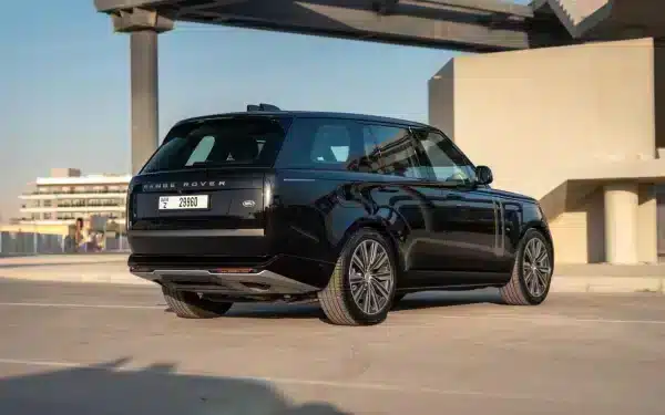 Rent Range Rover Vogue (Black), 2024 in Dubai - Image 7