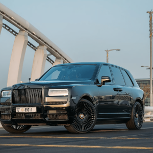 Rent Rolls Royce Cullinan (Black), 2020 in Dubai