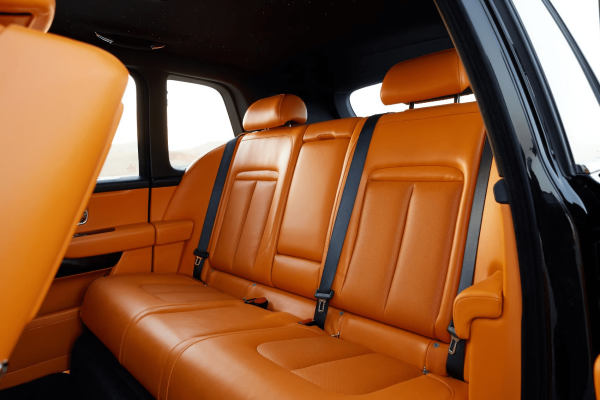 Rent Rolls Royce Cullinan (Black), 2023 in Dubai - Image 4