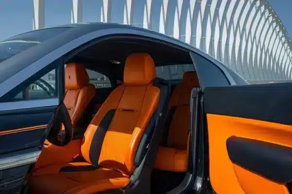 Rent Rolls Royce Wraith (Black), 2019 in Dubai - Image 6