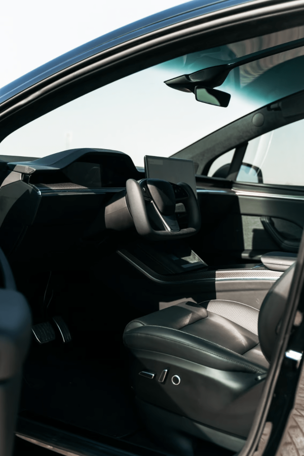 Rent Tesla Model X Plaid (Black), 2022 in Dubai - Image 2