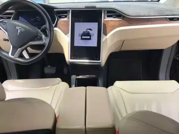 Rent Tesla Model X (Black), 2017 in Dubai - Image 5