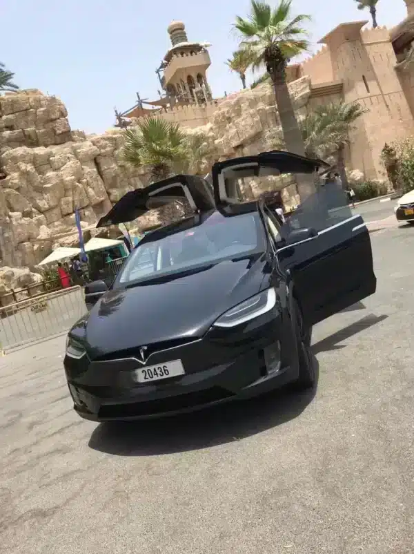 Rent Tesla Model X (Black), 2017 in Dubai - Image 4