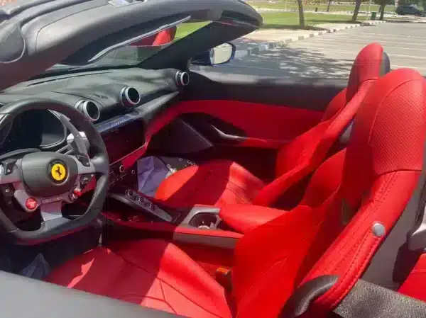 Rent Ferrari Portofino Rosso (Blue), 2020 in Dubai - Image 5