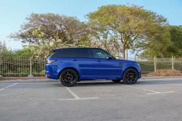 Rent Range Rover Sport SVR (Blue), 2021 in Dubai - Image 5