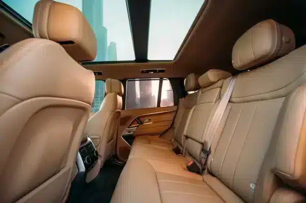 Rent Range Rover Vogue (Dark Grey), 2024 in Dubai - Image 4