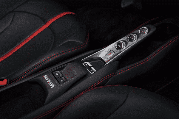 Ferrari F8 Spider 2022 - Image 8