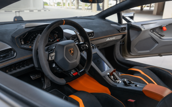 Rent Lamborghini Huracan STO (Green), 2023 in Dubai - Image 8