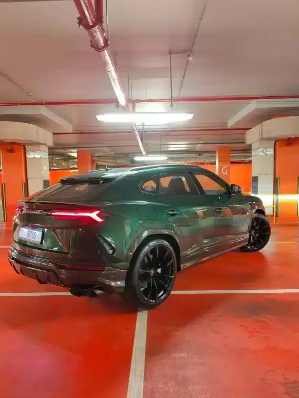 Rent Lamborghini Urus (Green), 2022 in Dubai - Image 2