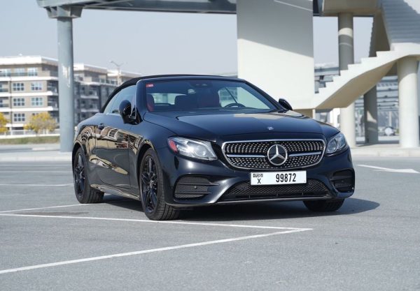 Mercedes E450 Convertible Black - Image 6