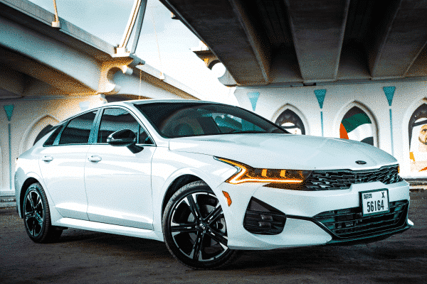 Kia K5 2022 - Image 2