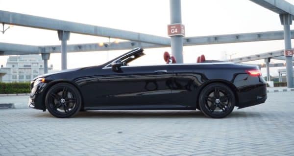 Mercedes E450 Convertible Black - Image 2