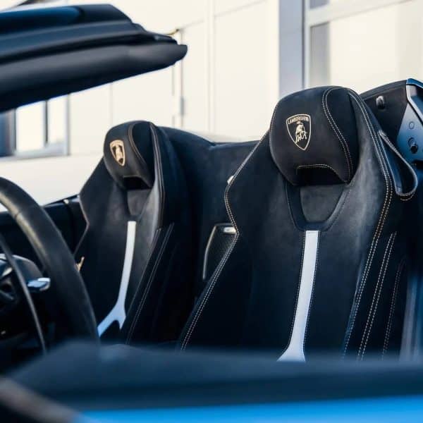 Lamborghini Huracan Performante Spyder (Blue) - Image 6