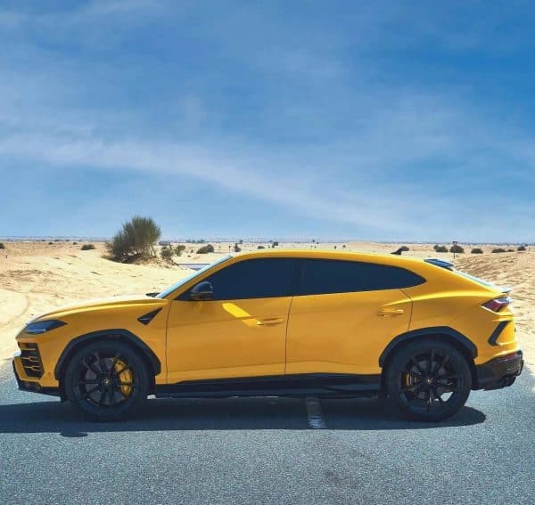 Lamborghini Urus 2023 (Yellow) - Image 2