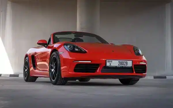 Rent Porsche Boxster 718 (Orange), 2020 in Dubai - Image 8