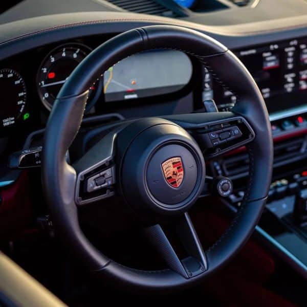 Porsche 911 Carrera Convertible (Black) - Image 6