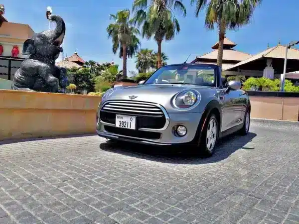 Rent Mini Cooper (Silver), 2019 in Dubai - Image 4