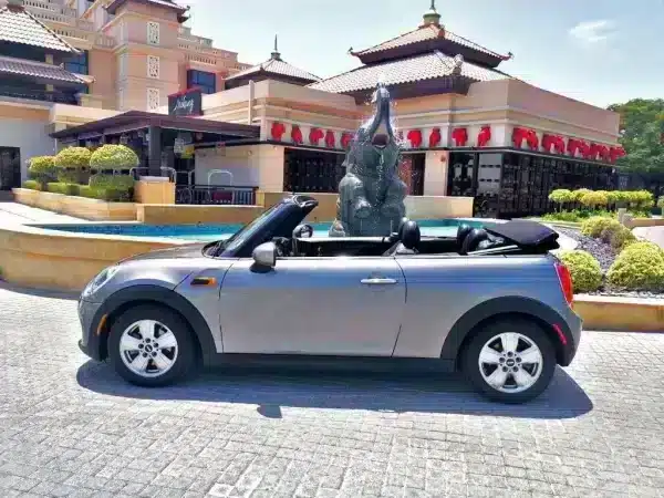 Rent Mini Cooper (Silver), 2019 in Dubai - Image 5