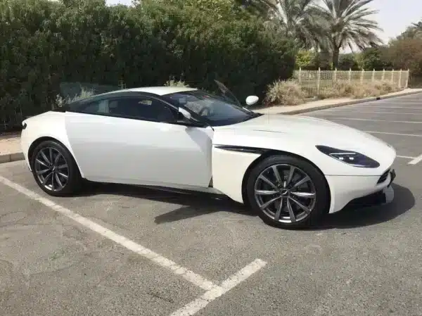 Rent Aston Martin DB11 (White), 2018 in Dubai - Image 10