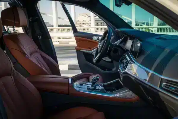 Rent BMW X7 (White), 2021 in Dubai - Image 6