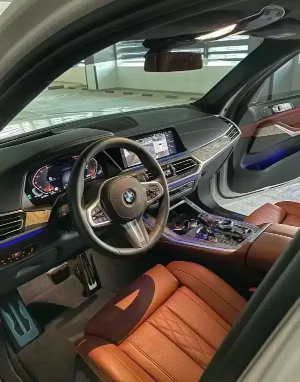 Rent BMW X7 (White), 2021 in Dubai - Image 5