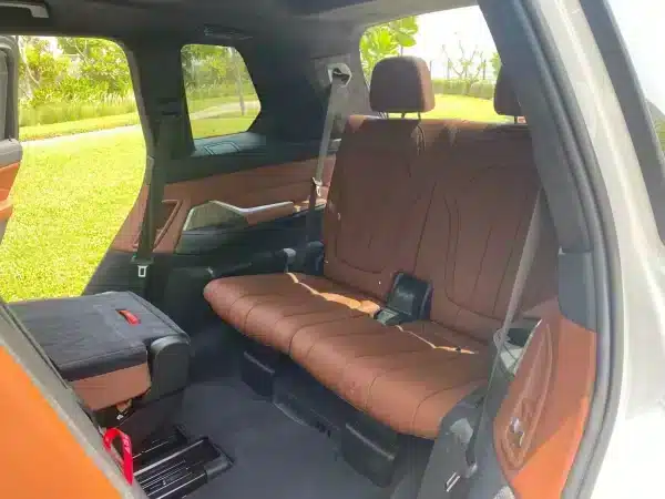 Rent BMW X7 (White), 2021 in Dubai - Image 6