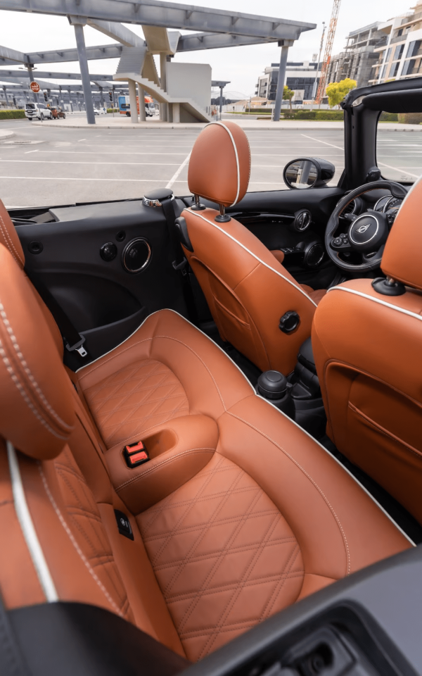 Rent Mini Cooper (White), 2020 in Dubai - Image 8