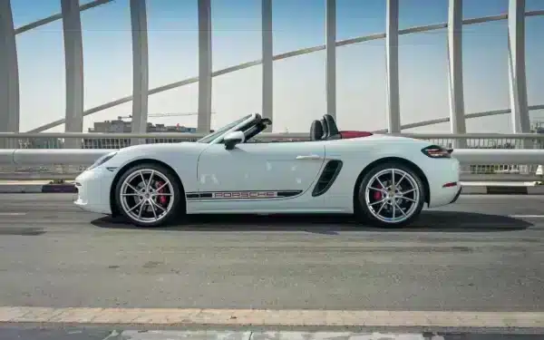 Rent Porsche Boxster 718 (White), 2019 in Dubai - Image 7